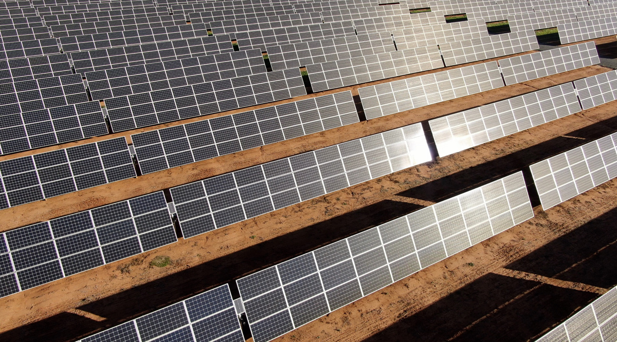 El apagón histórico que dejó a oscuras a España crea un escenario de incertidumbre sobre la explotación de nuestra planta solar