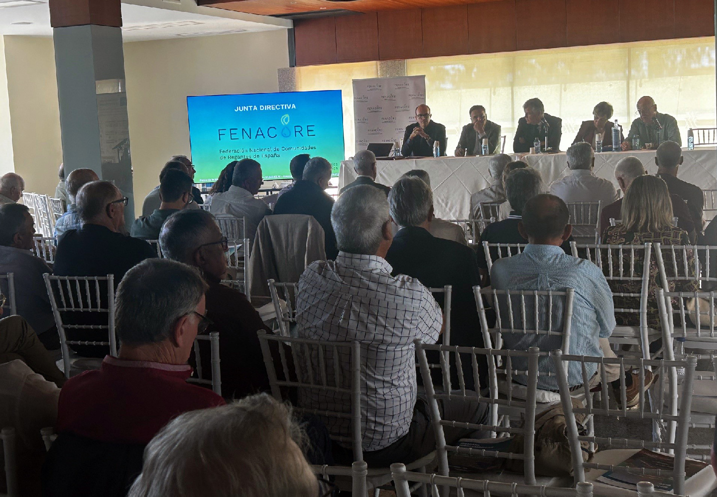 Nuestra comunidad asiste a la Junta Directiva de Fenacore celebrada en Don Benito (Badajoz)