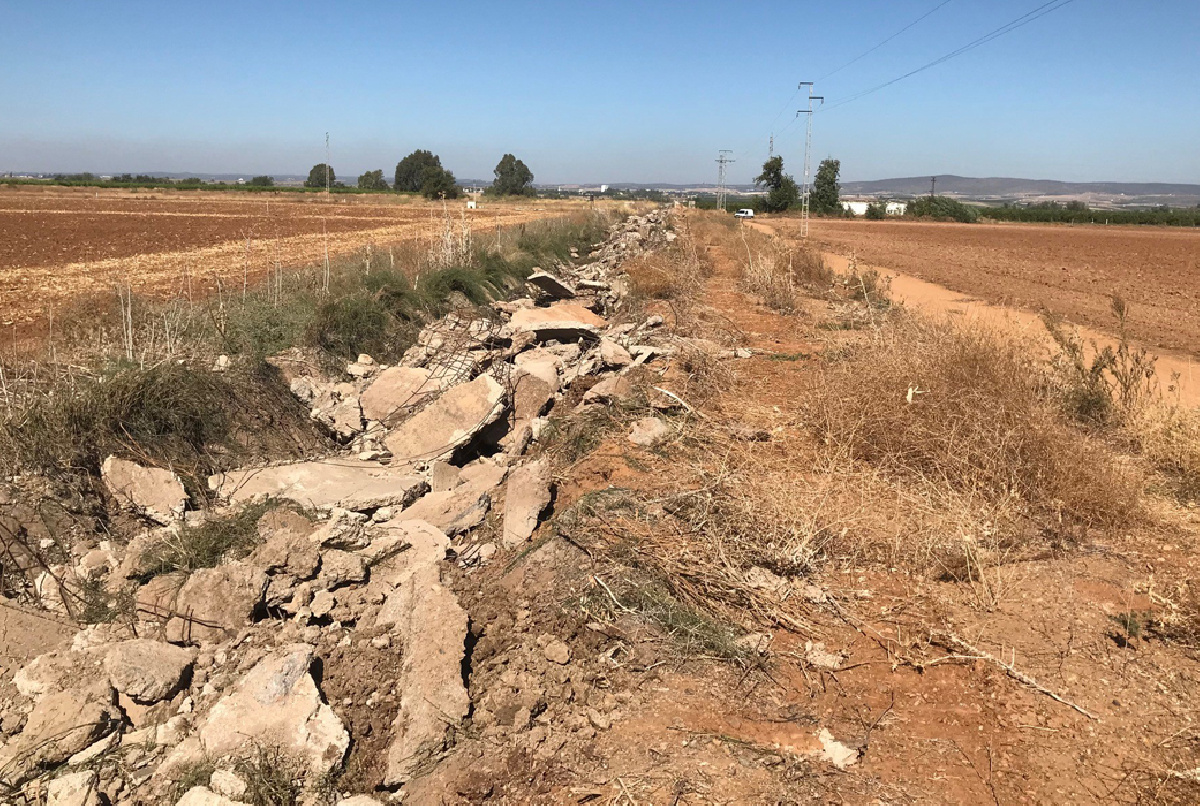 CONTINÚAN LAS OBRAS DE DEMOLICIÓN DE LAS ANTIGUAS ACEQUIAS PRINCIPALES