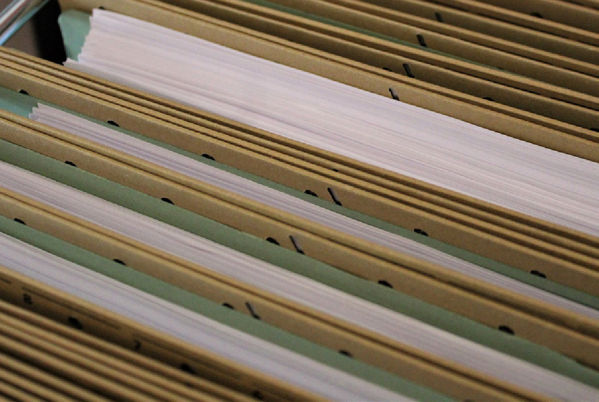 INSCRIPCIÓN EN EL REGISTRO: LA OBLIGACIÓN ES DE LA ADMINISTRACIÓN, NO DE LAS COMUNIDADES