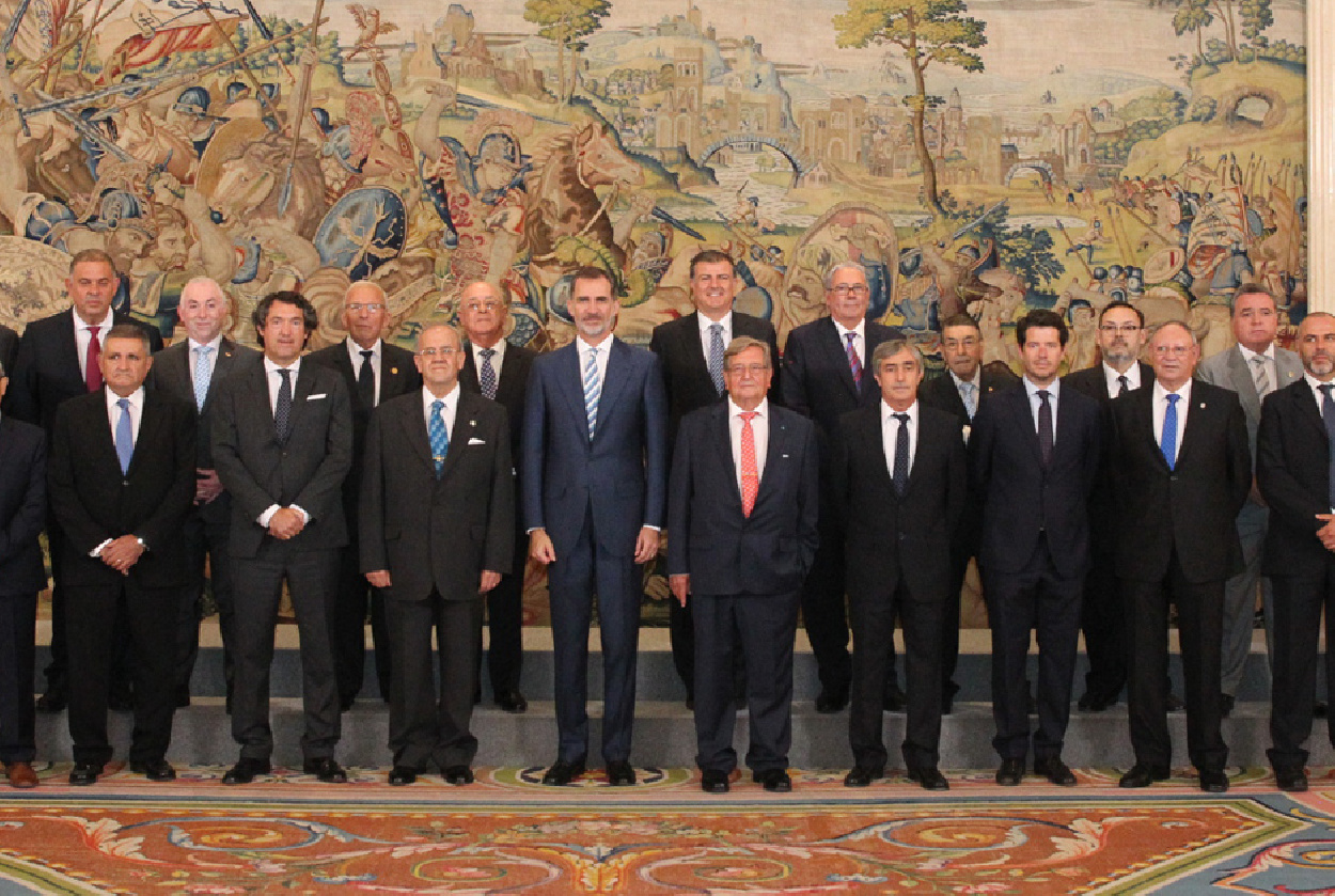 BORJA ROCA DE TOGORES, EN LA AUDIENCIA CONCEDIDA POR EL REY A DIFERENTES REPRESENTANTES DEL REGADÍO NACIONAL