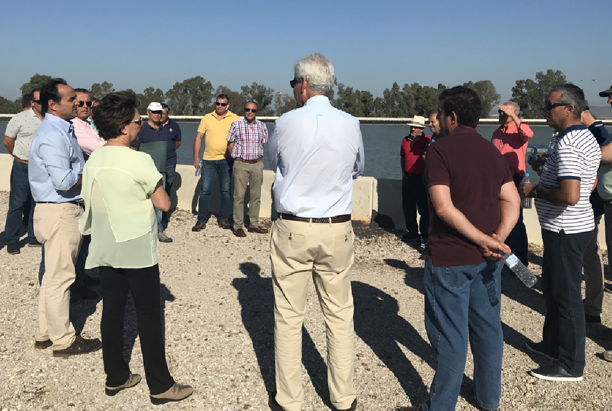 VISITA DE REGANTES Y AUTORIDADES EXTREMEÑAS