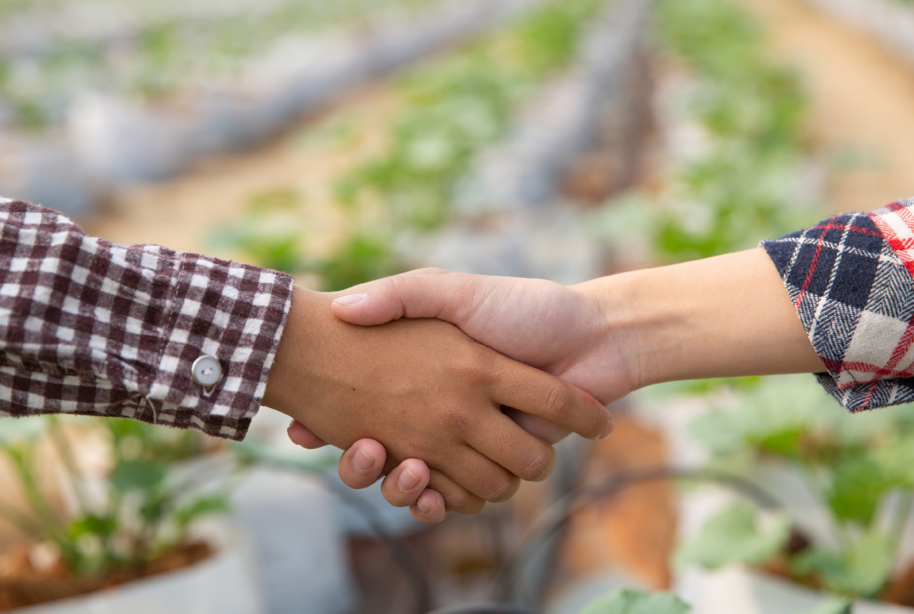 FIRMADO UN NUEVO CONVENIO COLECTIVO CON LOS TRABAJADORES